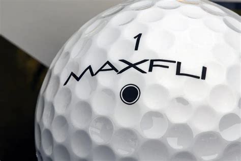 Who Makes Maxfli Golf Balls: A Journey Through Innovation and Tradition